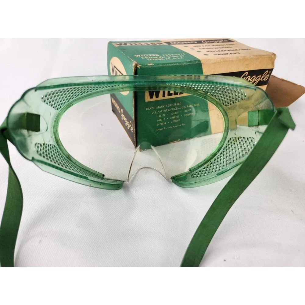 Vintage Green WILLSON Monogoggle Personal Safety Eye Protection Laboratory Safe‎